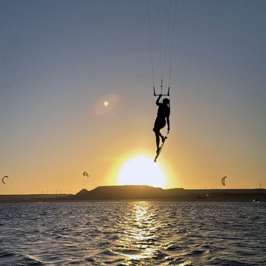 RIVIERE-MANON-CORE-KITEBOARDING-ambassadrice-4